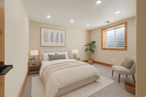 Tiny photo for 2250 E PAUNSAUGUNT DR, Hatch, UT 84735 (MLS # 2126964)