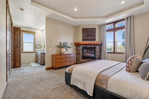 Tiny photo for 2250 E PAUNSAUGUNT DR, Hatch, UT 84735 (MLS # 2126964)