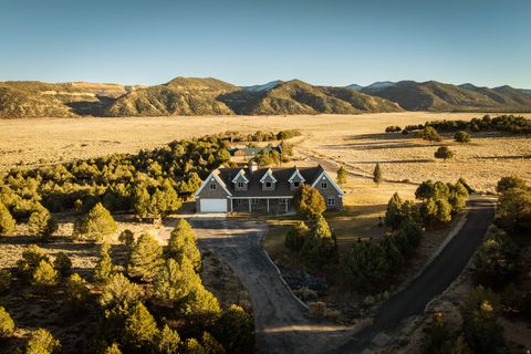 Tiny photo for 2250 E PAUNSAUGUNT DR, Hatch, UT 84735 (MLS # 2126964)