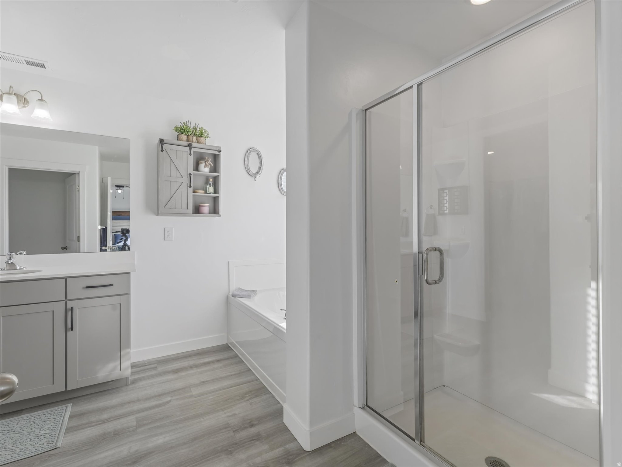 SOUTH WILLOW RANCHES - Residential