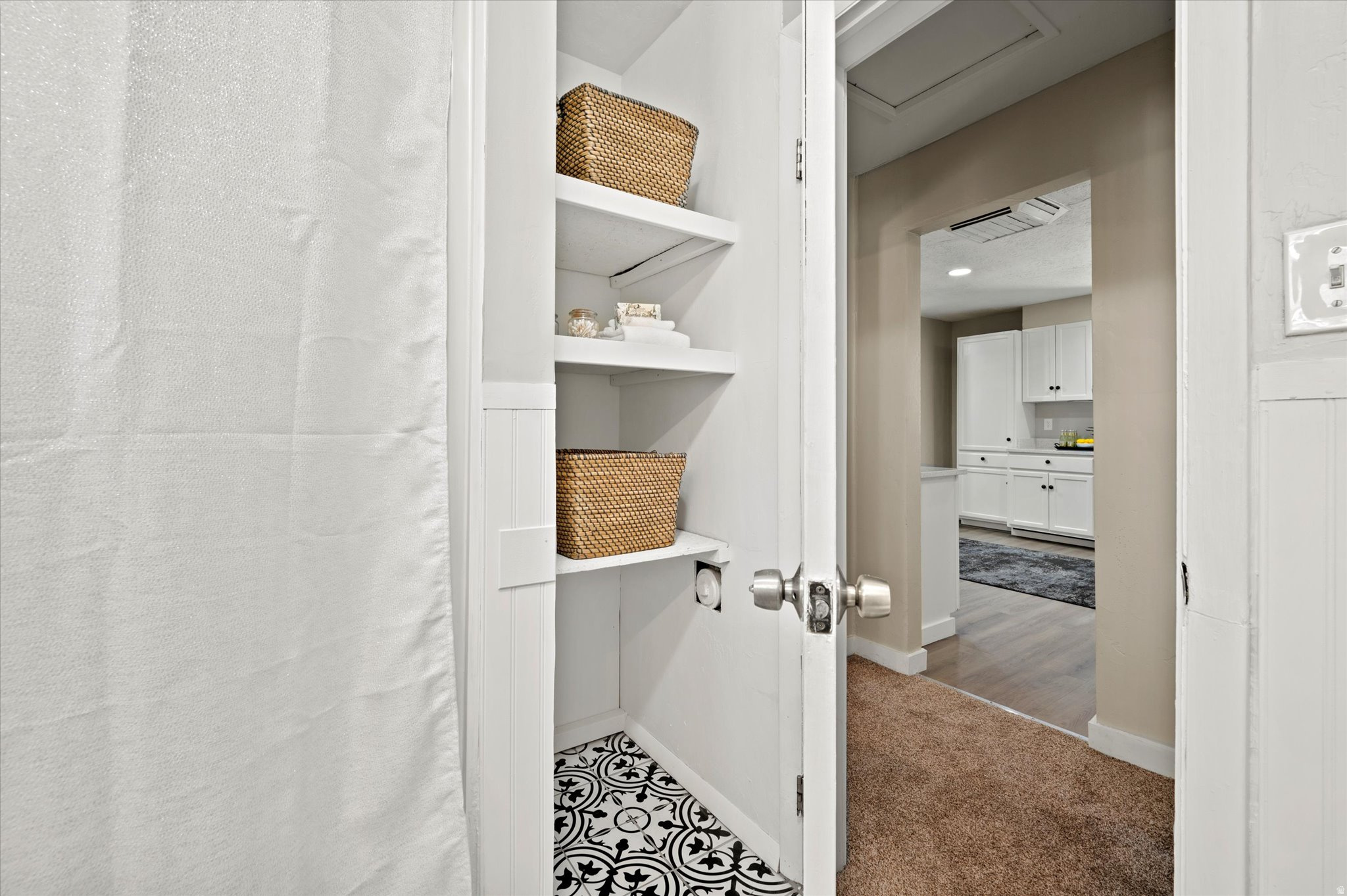 EMERSON - Residential