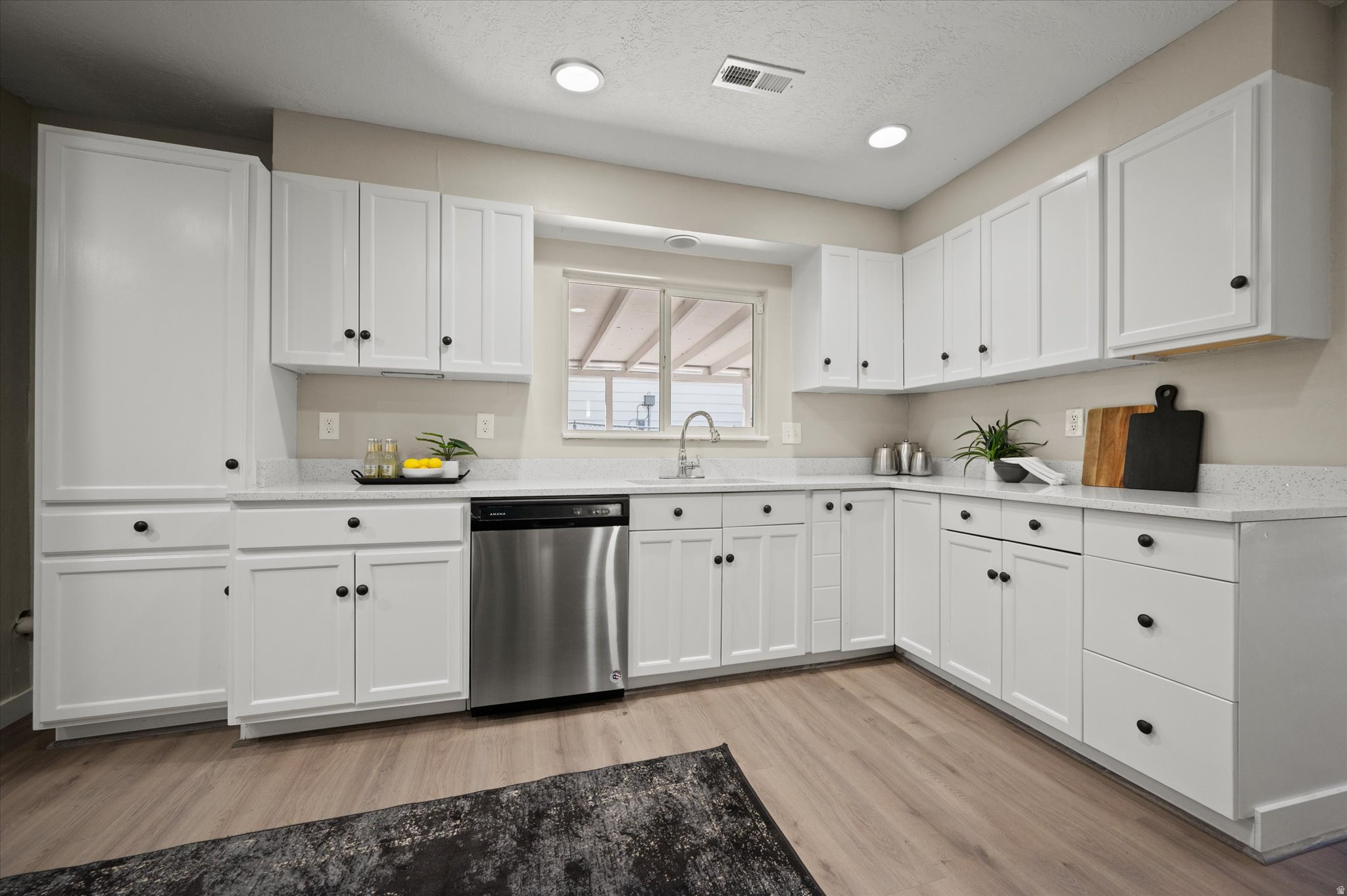 EMERSON - Residential