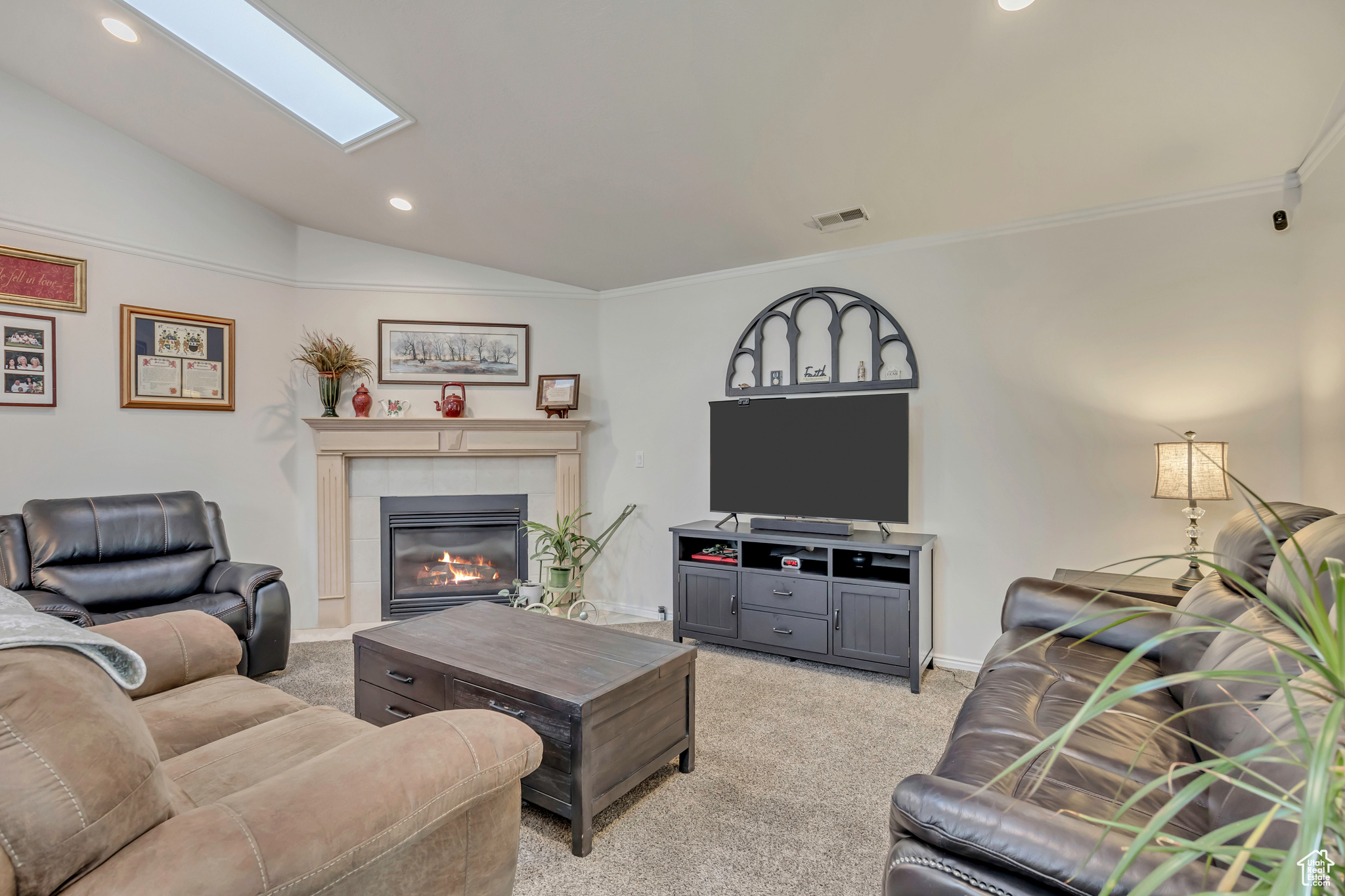 SHADY GROVE - Residential