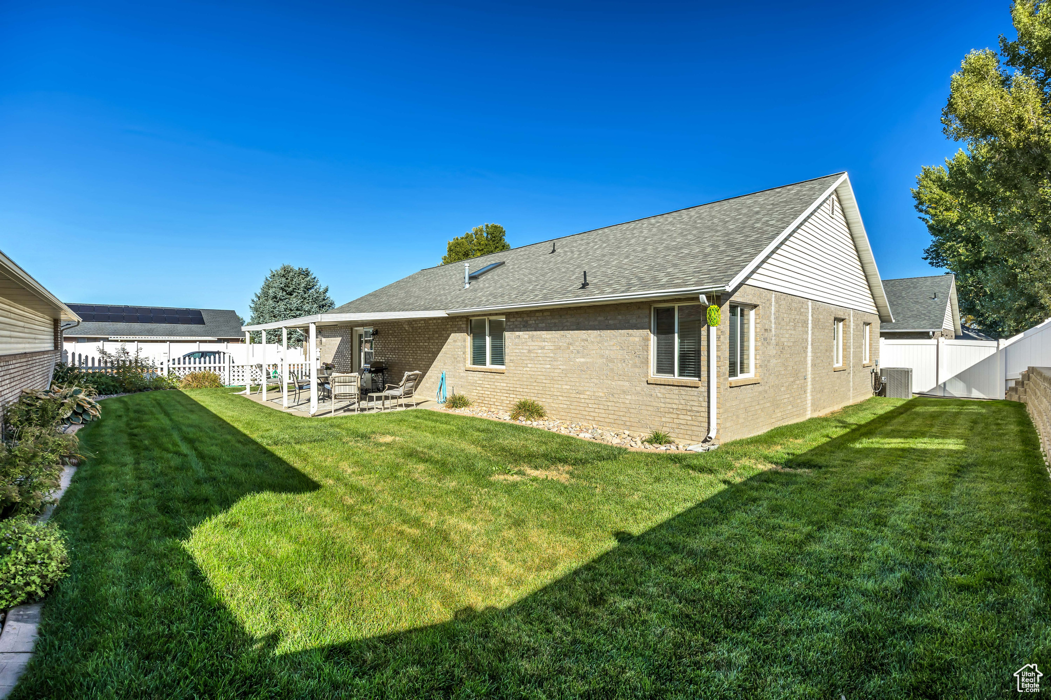 SHADY GROVE - Residential