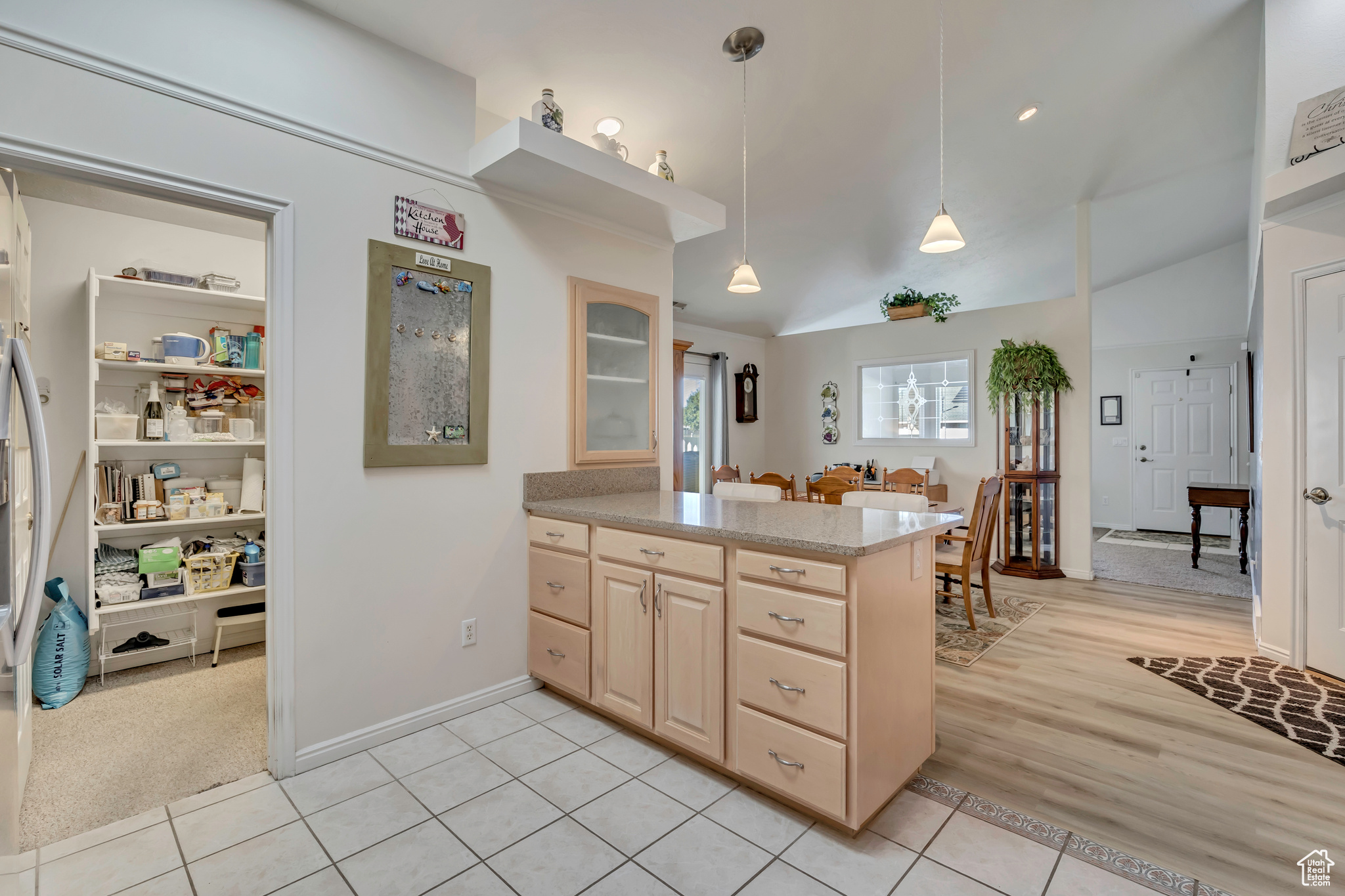 SHADY GROVE - Residential