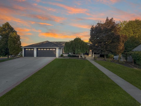 Photo of 28 N SHADY LN, Salem, UT 84653 (MLS # 2186644)