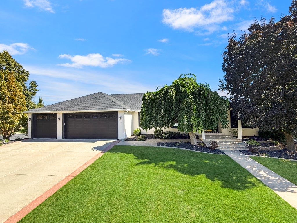 Photo of 28 N SHADY LN, Salem, UT 84653 (MLS # 2186644)