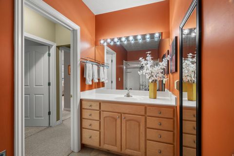 Tiny photo for 861 E 3450 N, North Ogden, UT 84414 (MLS # 2166817)