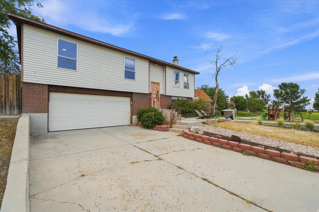Photo of 5254 W 4935 S, Kearns, UT 84118 (MLS # 2181913)