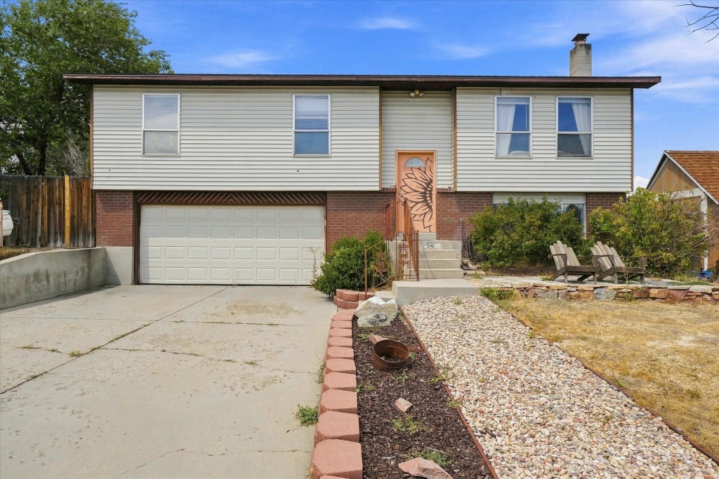 Photo of 5254 W 4935 S, Kearns, UT 84118 (MLS # 2181913)