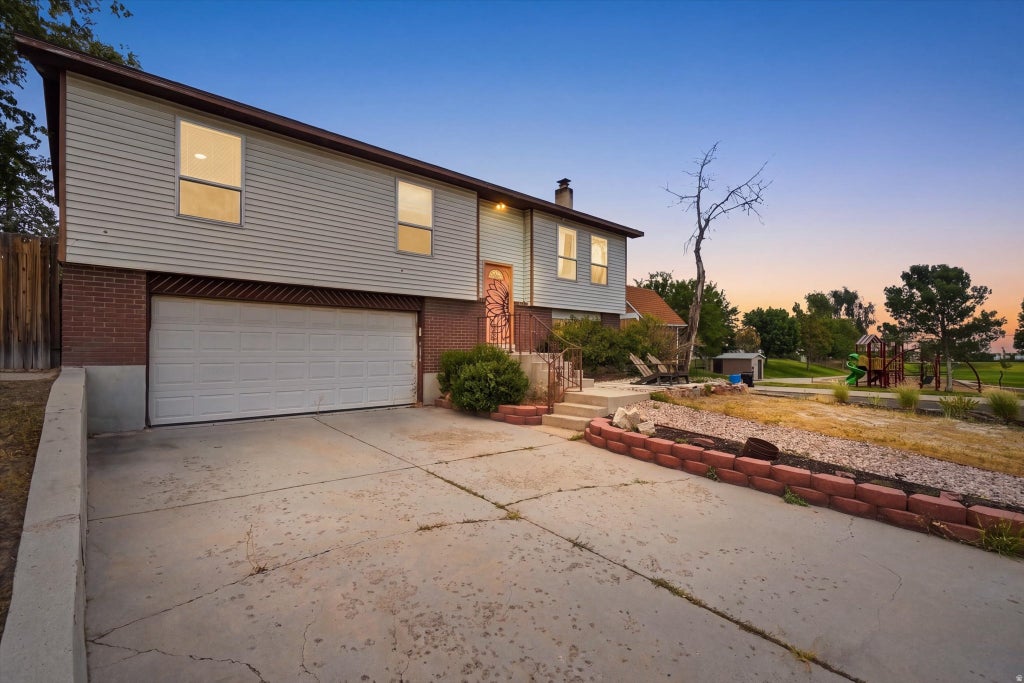 Photo of 5254 W 4935 S, Kearns, UT 84118 (MLS # 2181913)