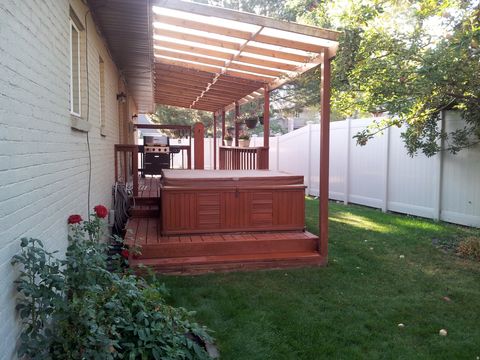 Tiny photo for 2156 E FALCON WAY, Sandy, UT 84093 (MLS # 2133596)