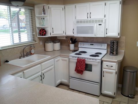 Tiny photo for 2156 E FALCON WAY, Sandy, UT 84093 (MLS # 2133596)