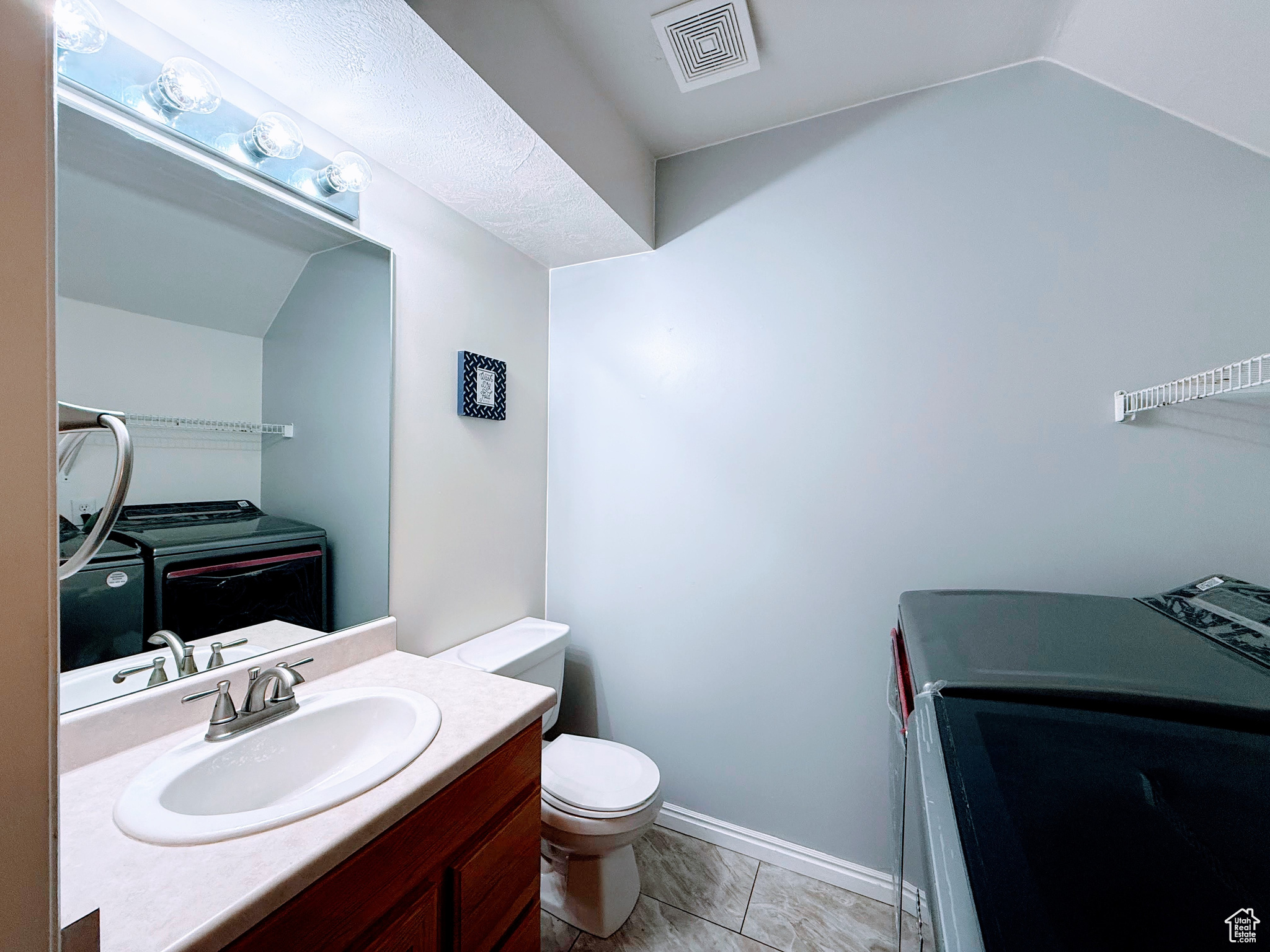 TUSCANY TOWNHOMES PHASE 1 CONDO - Residential