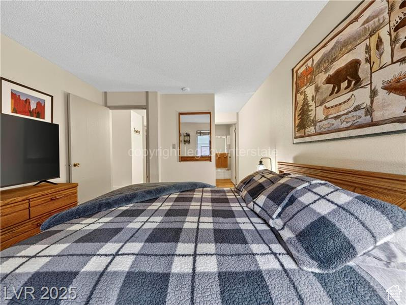 GIANT STEPS CONDOMINIUMS - Residential