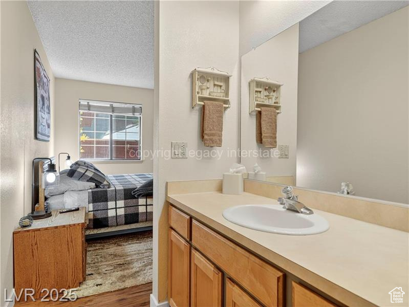 GIANT STEPS CONDOMINIUMS - Residential