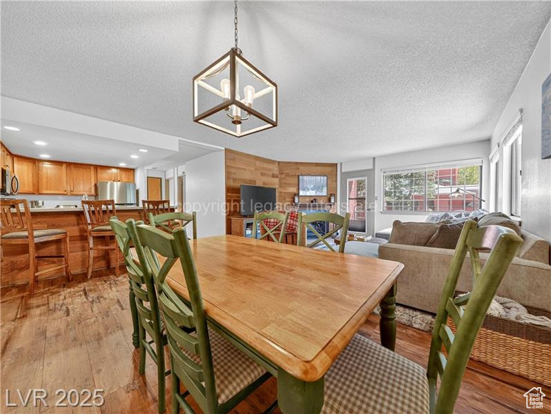 GIANT STEPS CONDOMINIUMS - Residential