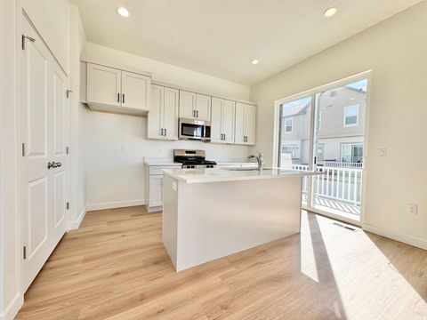 Tiny photo for 1650 N MAIN ST, Layton, UT 84041 (MLS # 2156998)