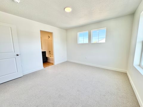 Tiny photo for 1650 N MAIN ST, Layton, UT 84041 (MLS # 2156998)