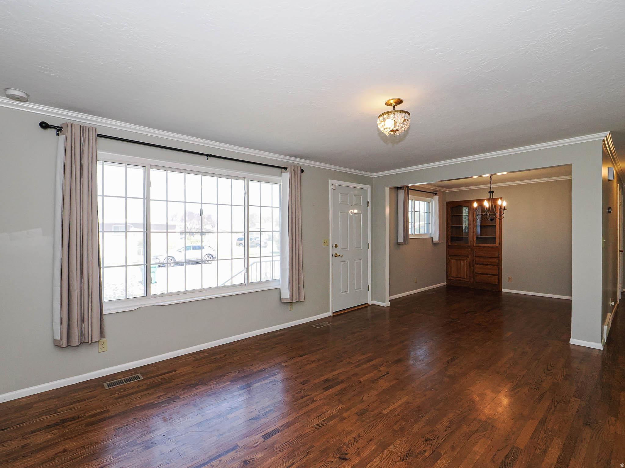 DIAMOND HILLS - Residential