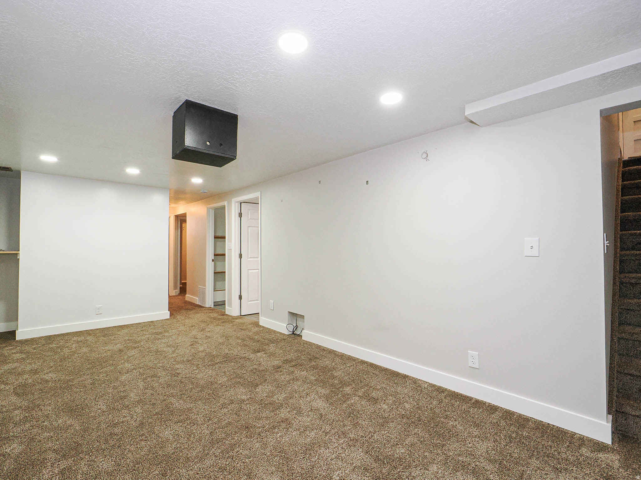 DIAMOND HILLS - Residential