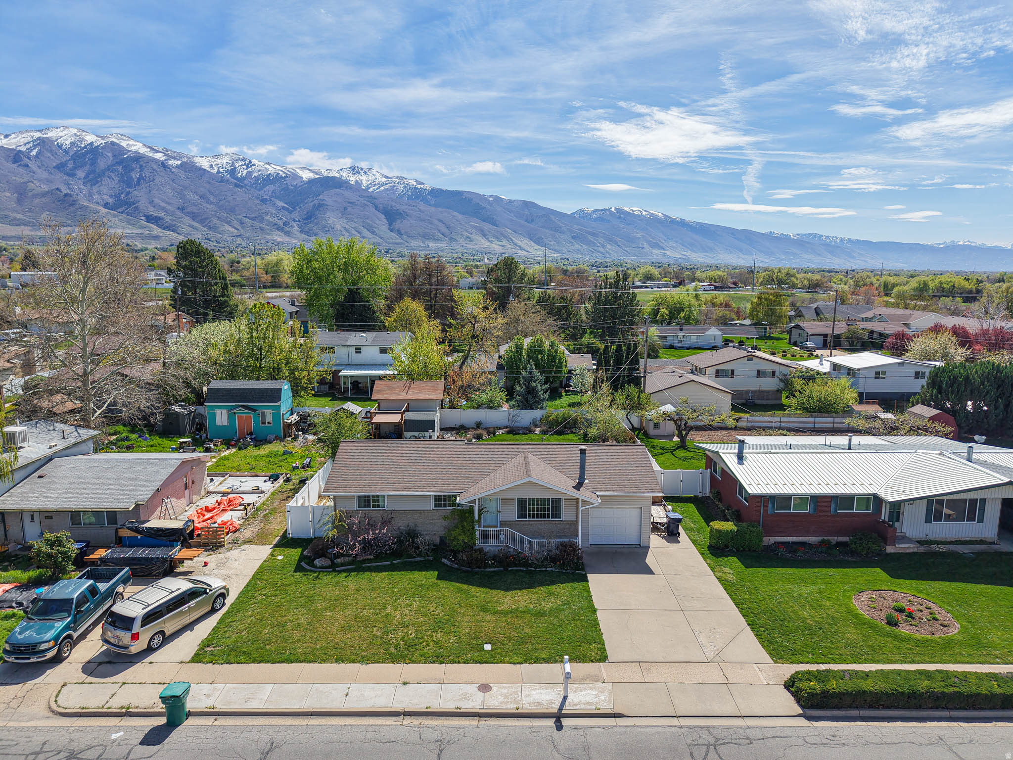 DIAMOND HILLS - Residential