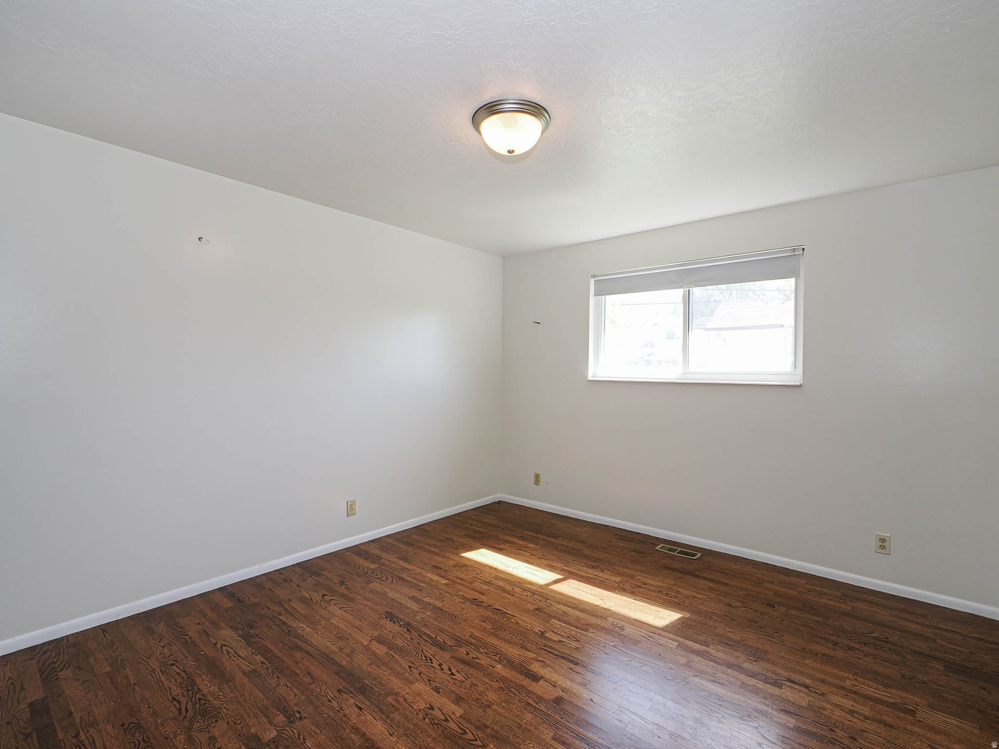 DIAMOND HILLS - Residential