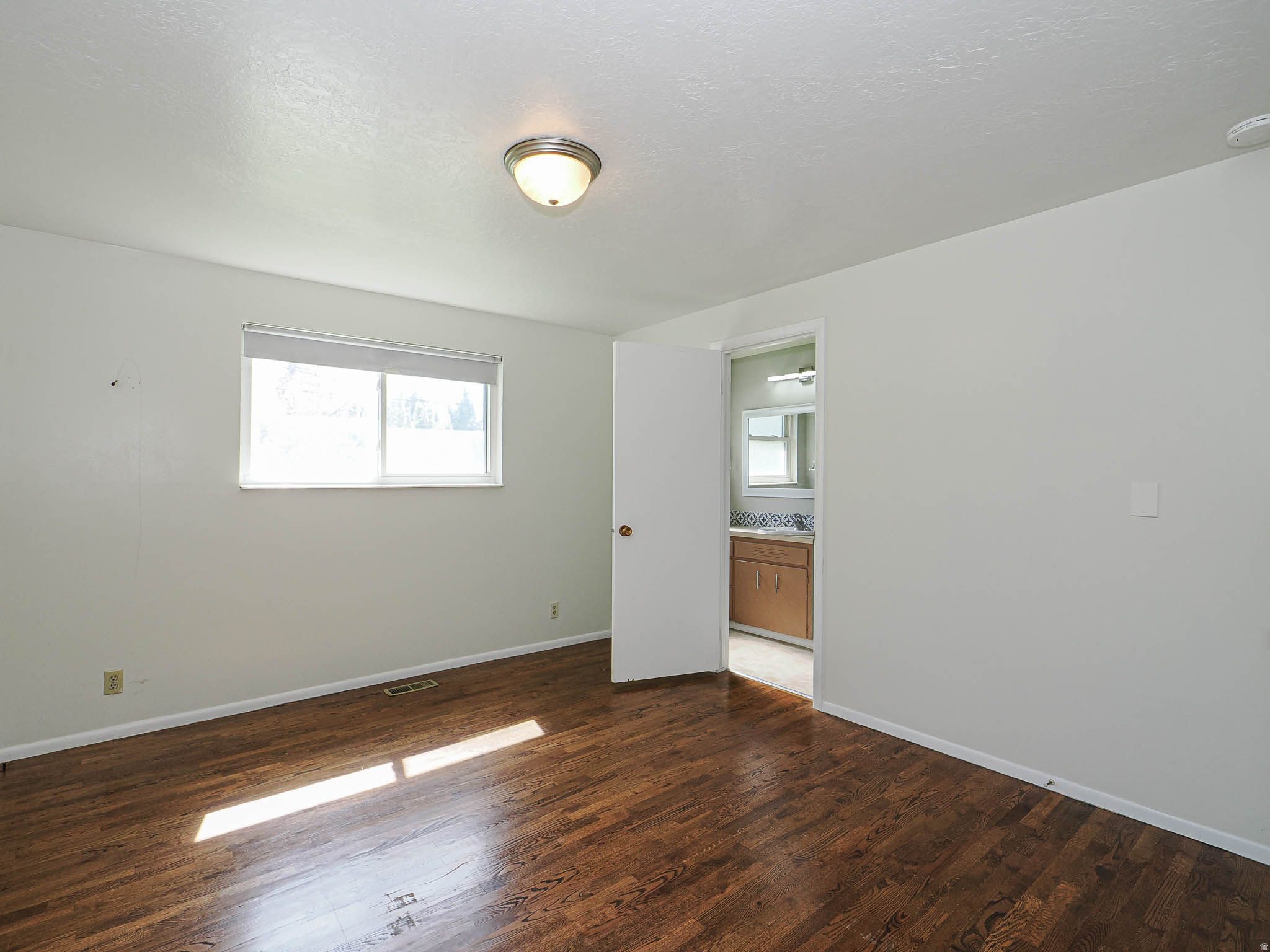 DIAMOND HILLS - Residential