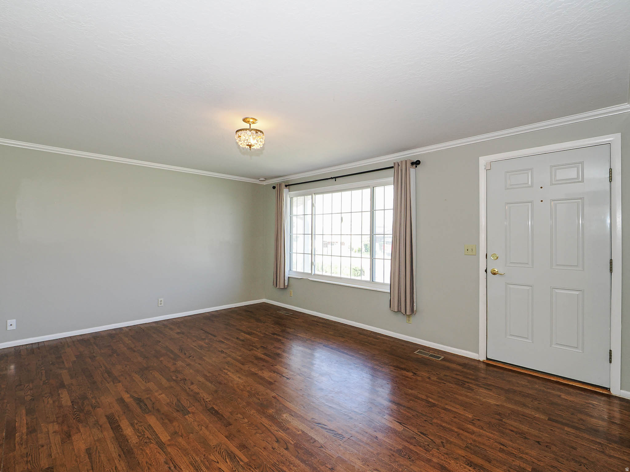 DIAMOND HILLS - Residential