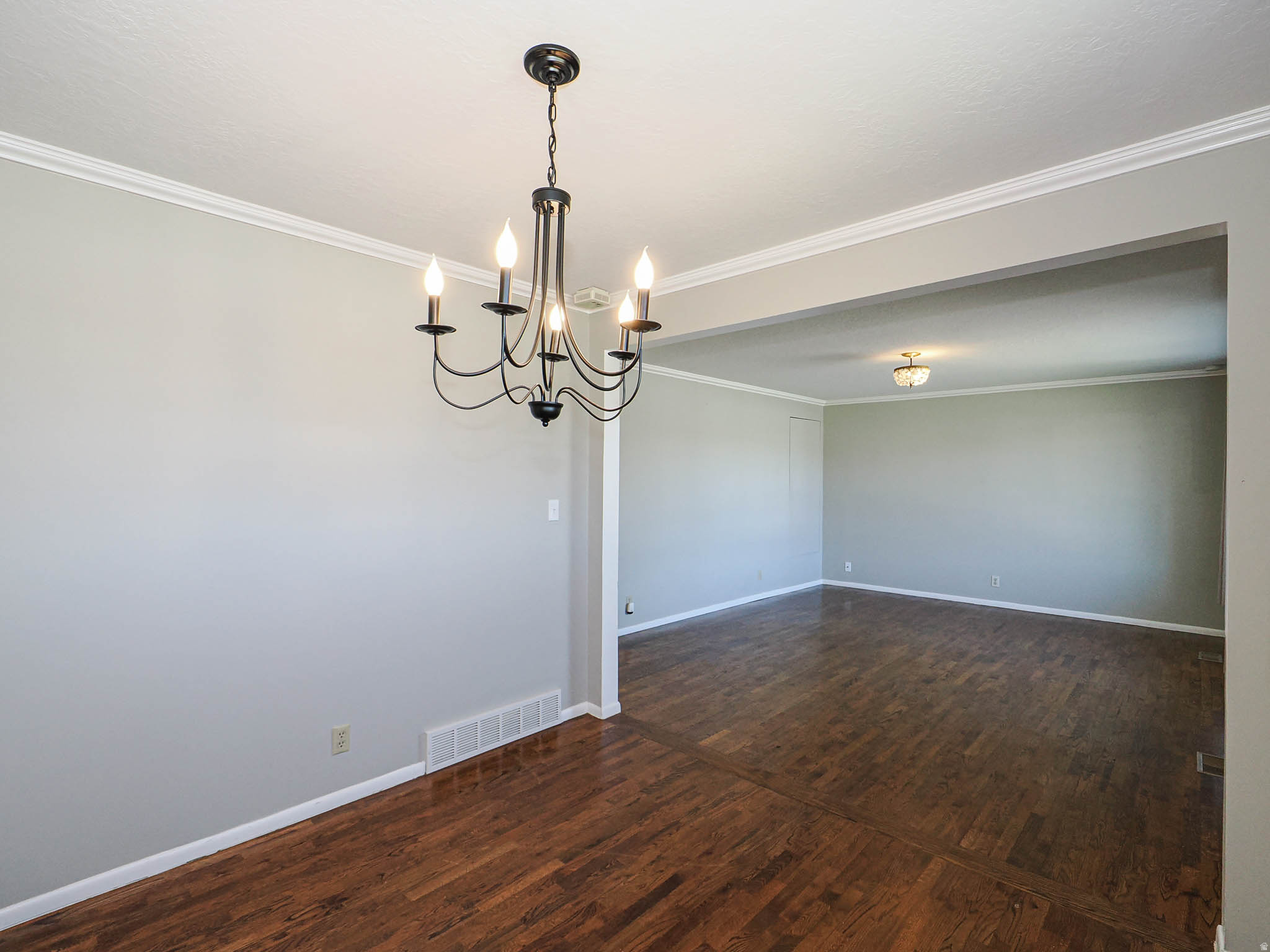 DIAMOND HILLS - Residential