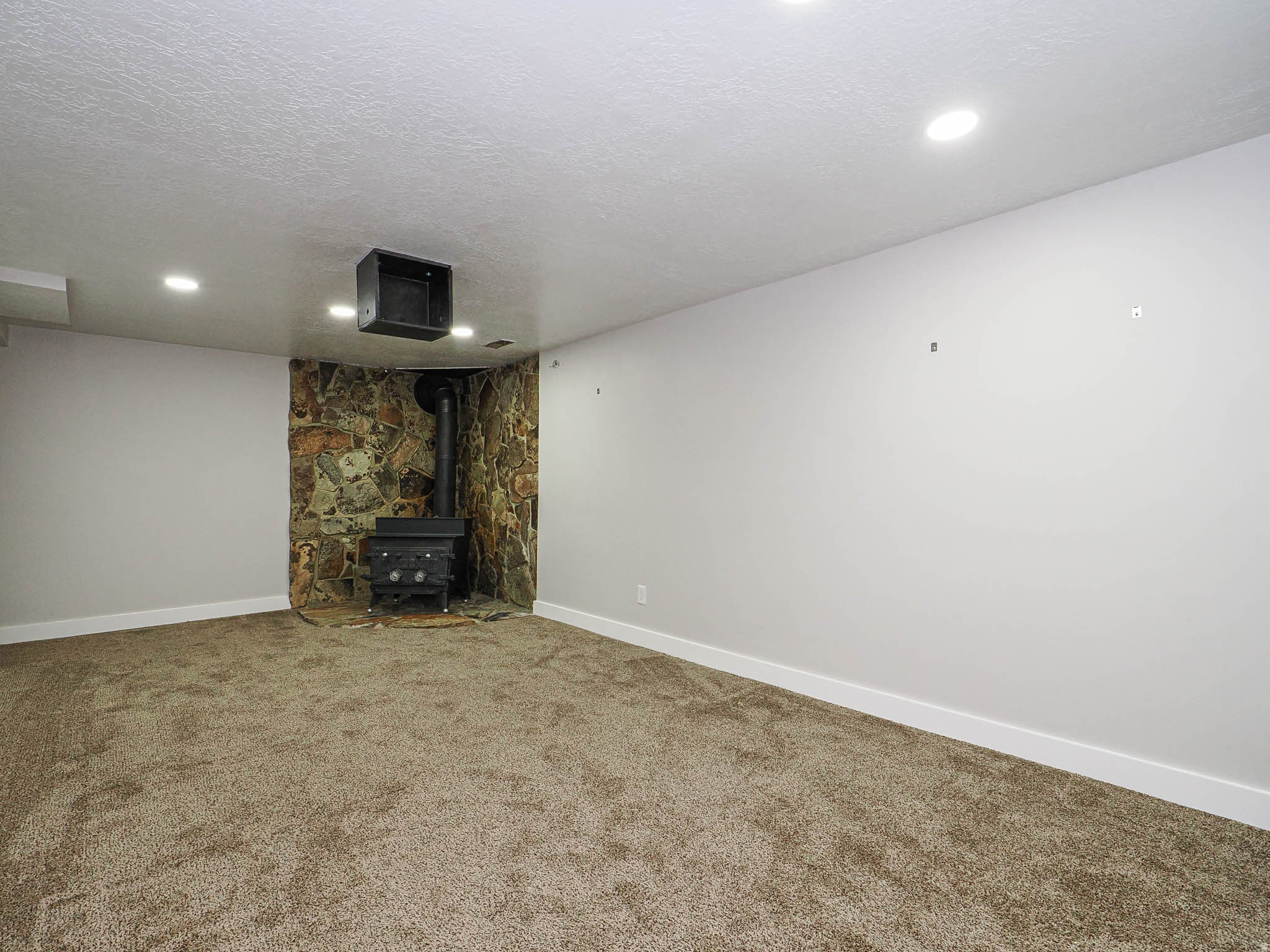 DIAMOND HILLS - Residential