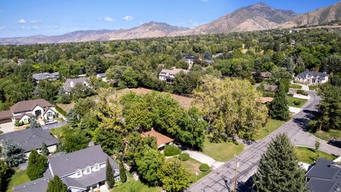 Tiny photo for 2657 E VALLEY AVE, Holladay, UT 84117 (MLS # 2183683)