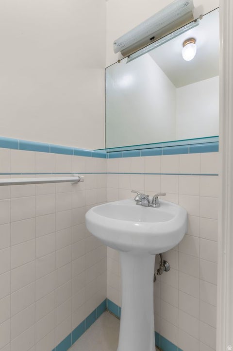 Tiny photo for 2657 E VALLEY AVE, Holladay, UT 84117 (MLS # 2183683)