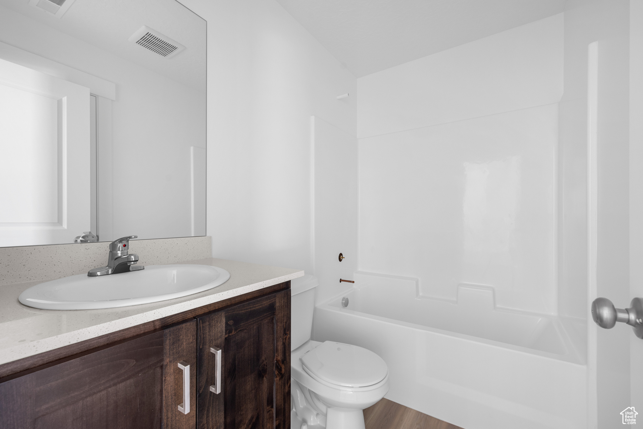 THE HILLS - Residential