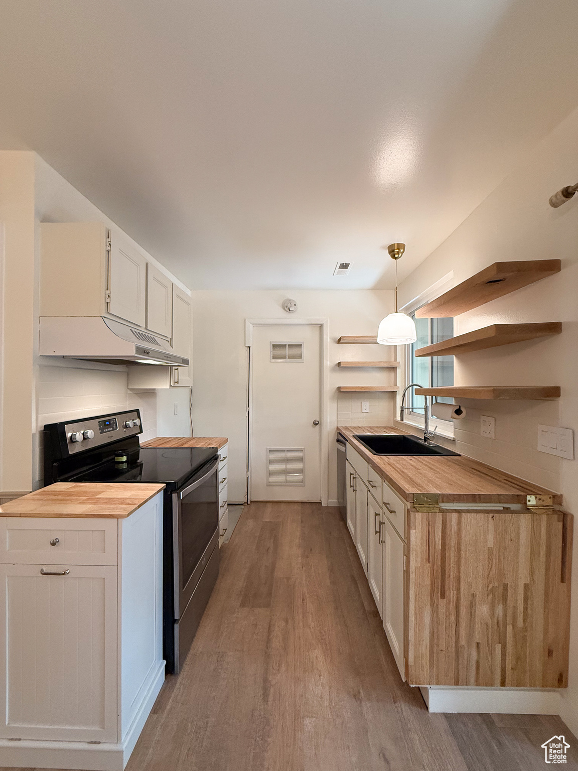 COTTONWOOD VILLAGE - Residential