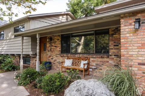 Tiny photo for 2775 E LOREDELL DR, Holladay, UT 84117 (MLS # 2190512)