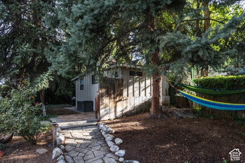 Tiny photo for 2775 E LOREDELL DR, Holladay, UT 84117 (MLS # 2190512)