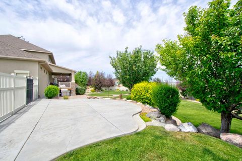 Tiny photo for 4478 W MANDY LEE CV S, Riverton, UT 84065 (MLS # 2123807)