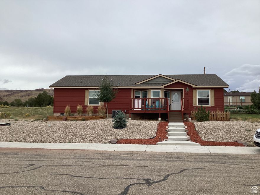 Original price was typo.... House has been used as Airbnb.  Selling mostly TURNKEY.  Lovely clean/well maintained property.  For Showings call LA.  Will depend on rental occupancy.  LA will be very cooperative to show.