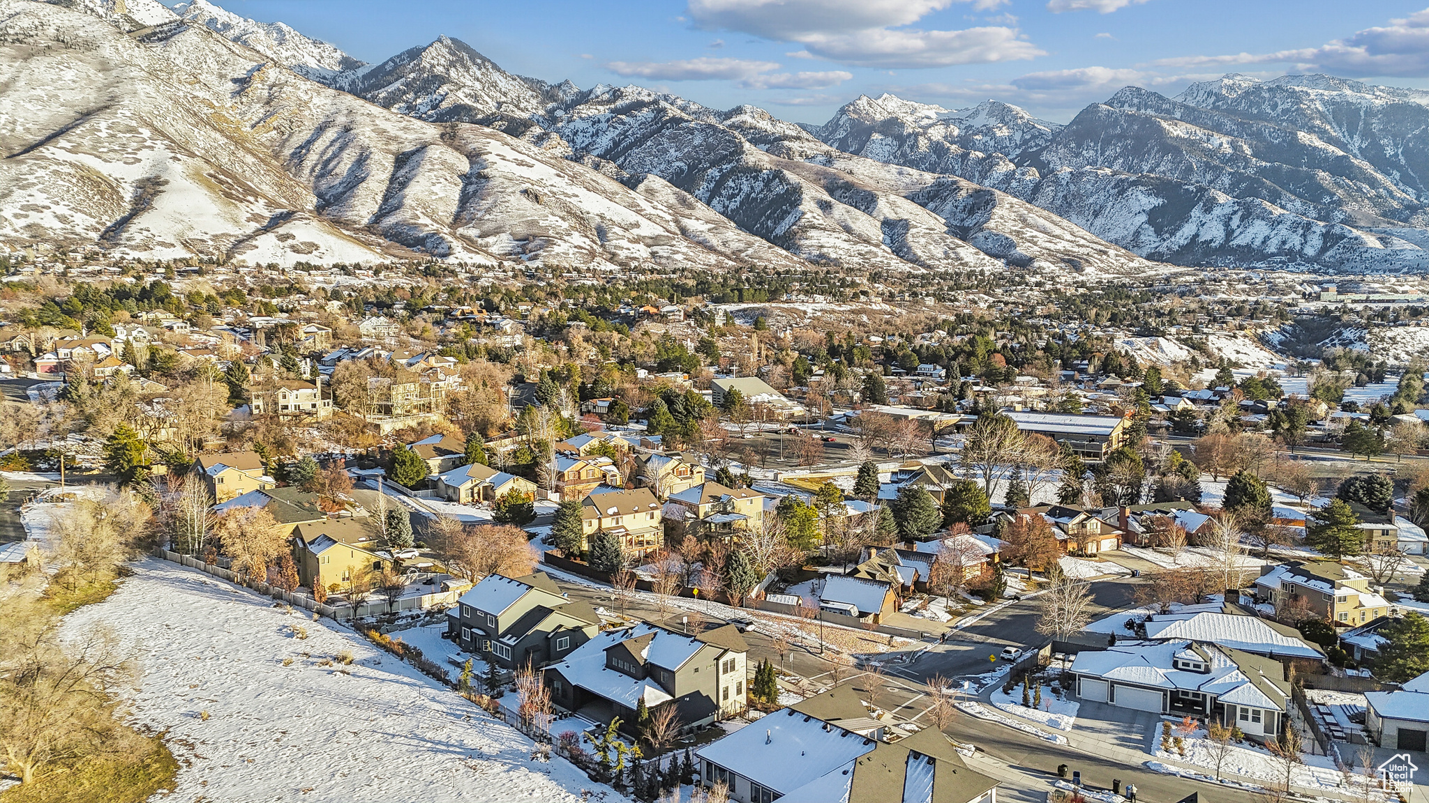 Cottonwood Heights, Utah 84121, United States, 5 Bedrooms Bedrooms, ,3 BathroomsBathrooms,Residential,Active,14650