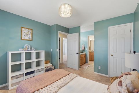 Tiny photo for 2806 S MAPLE COVE DR, Bountiful, UT 84010 (MLS # 2150498)