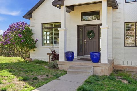 Tiny photo for 2806 S MAPLE COVE DR, Bountiful, UT 84010 (MLS # 2150498)