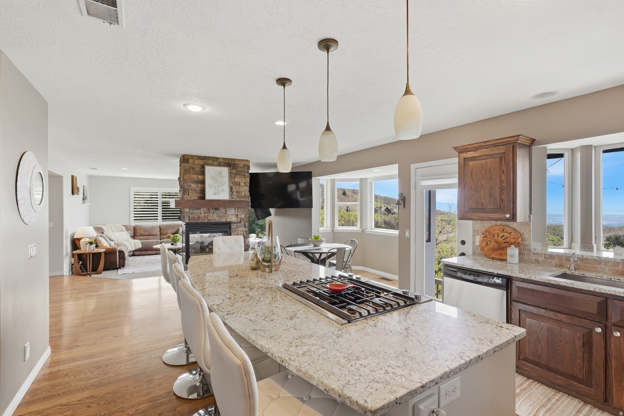 MAPLE HILLS - Residential