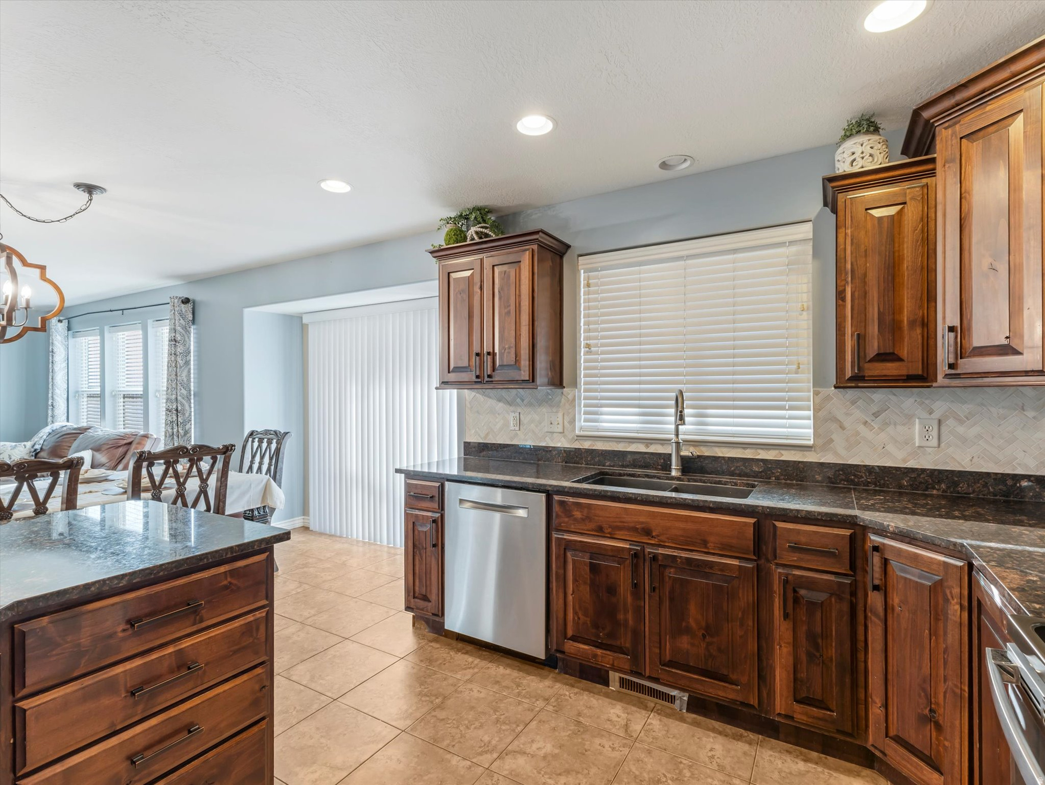 VILLAGE COTTAGES - Residential