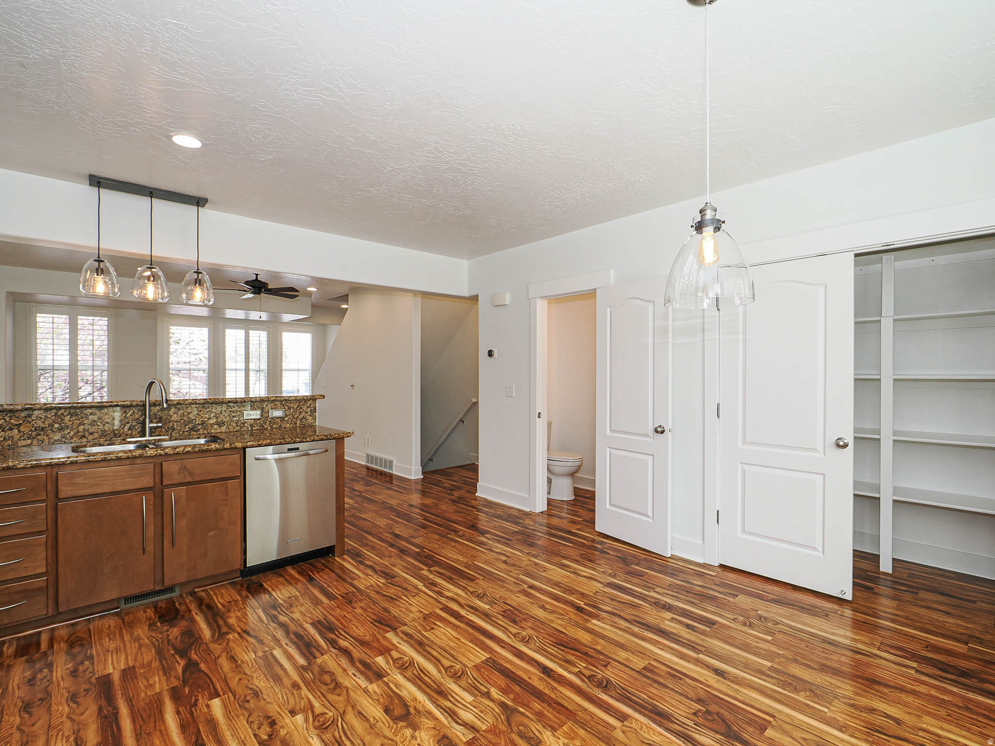 WAVERLY - Residential