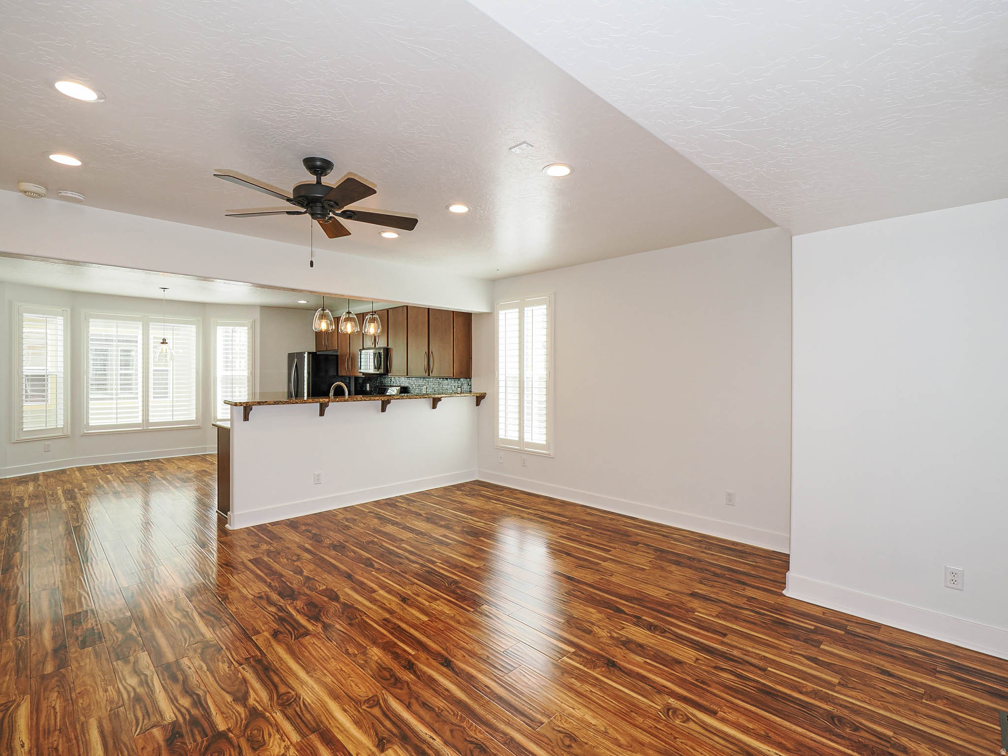 WAVERLY - Residential