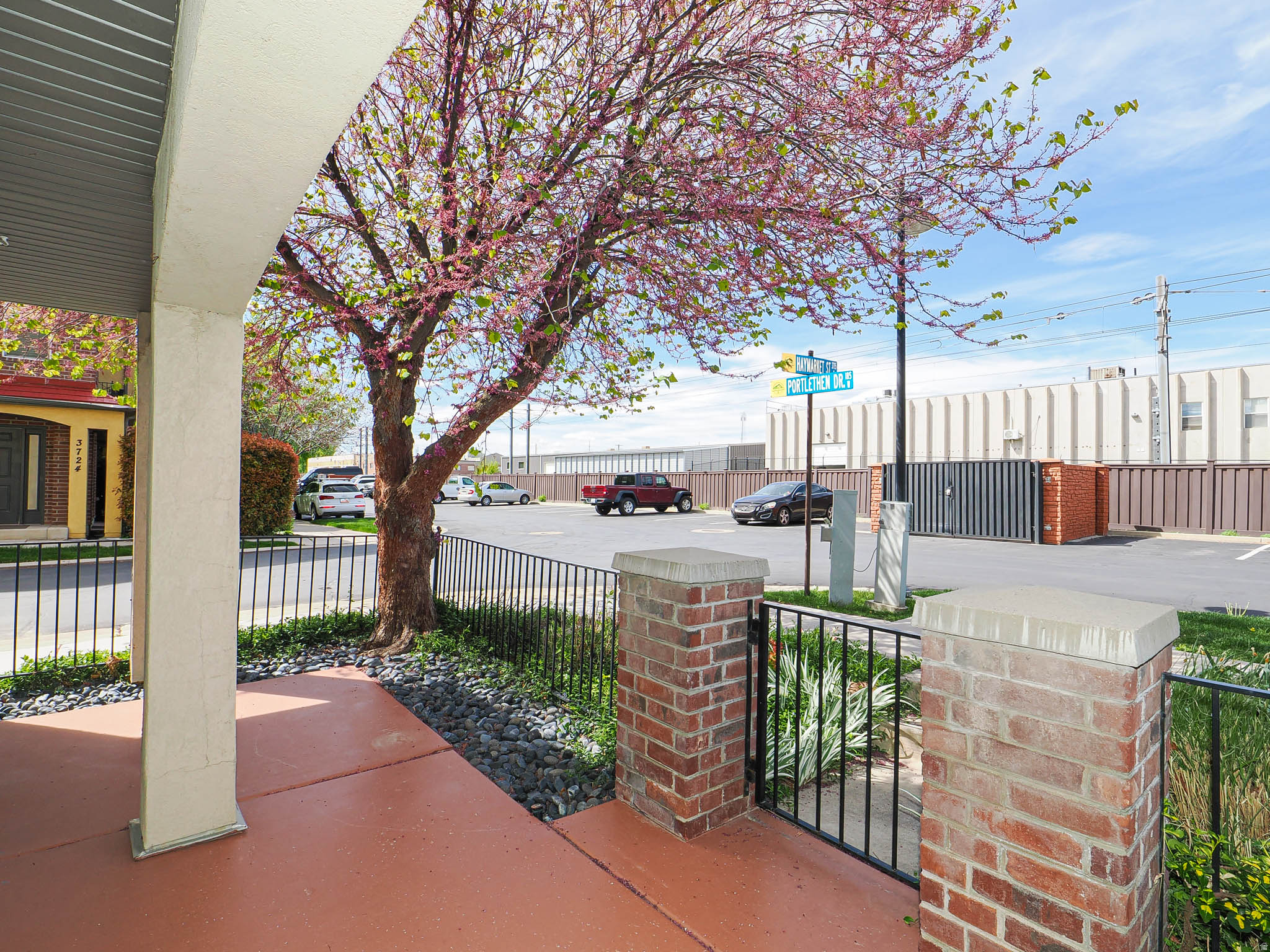 WAVERLY - Residential