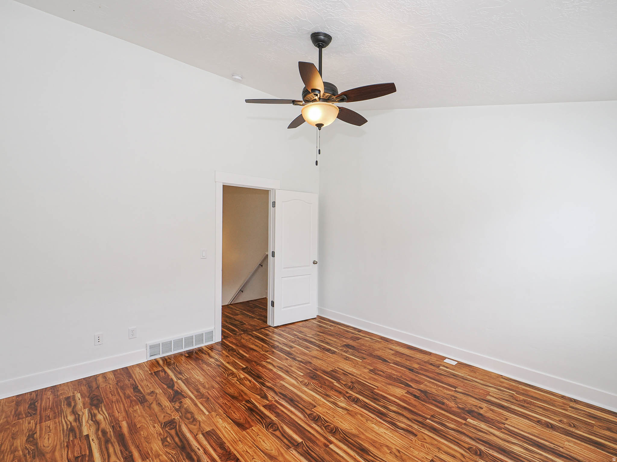 WAVERLY - Residential