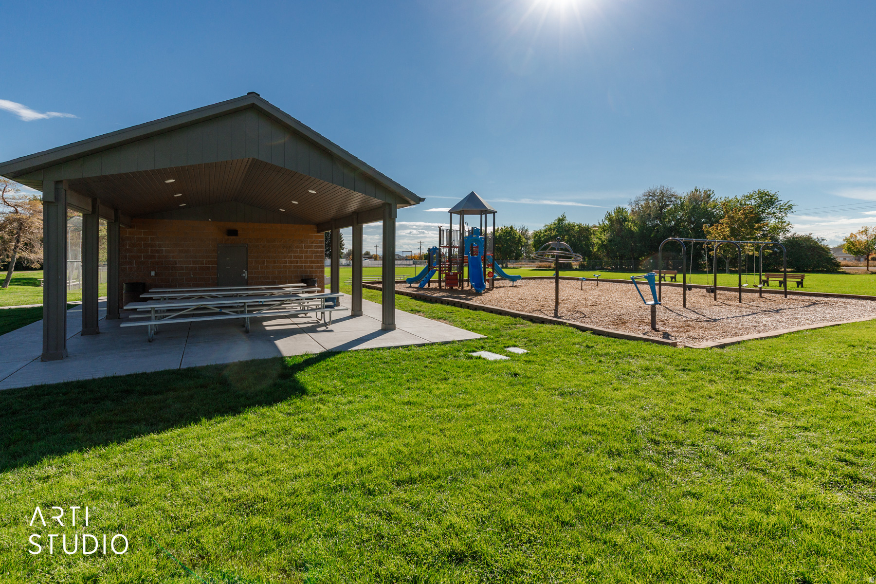 SHADY SPRINGS ESTATES - Residential