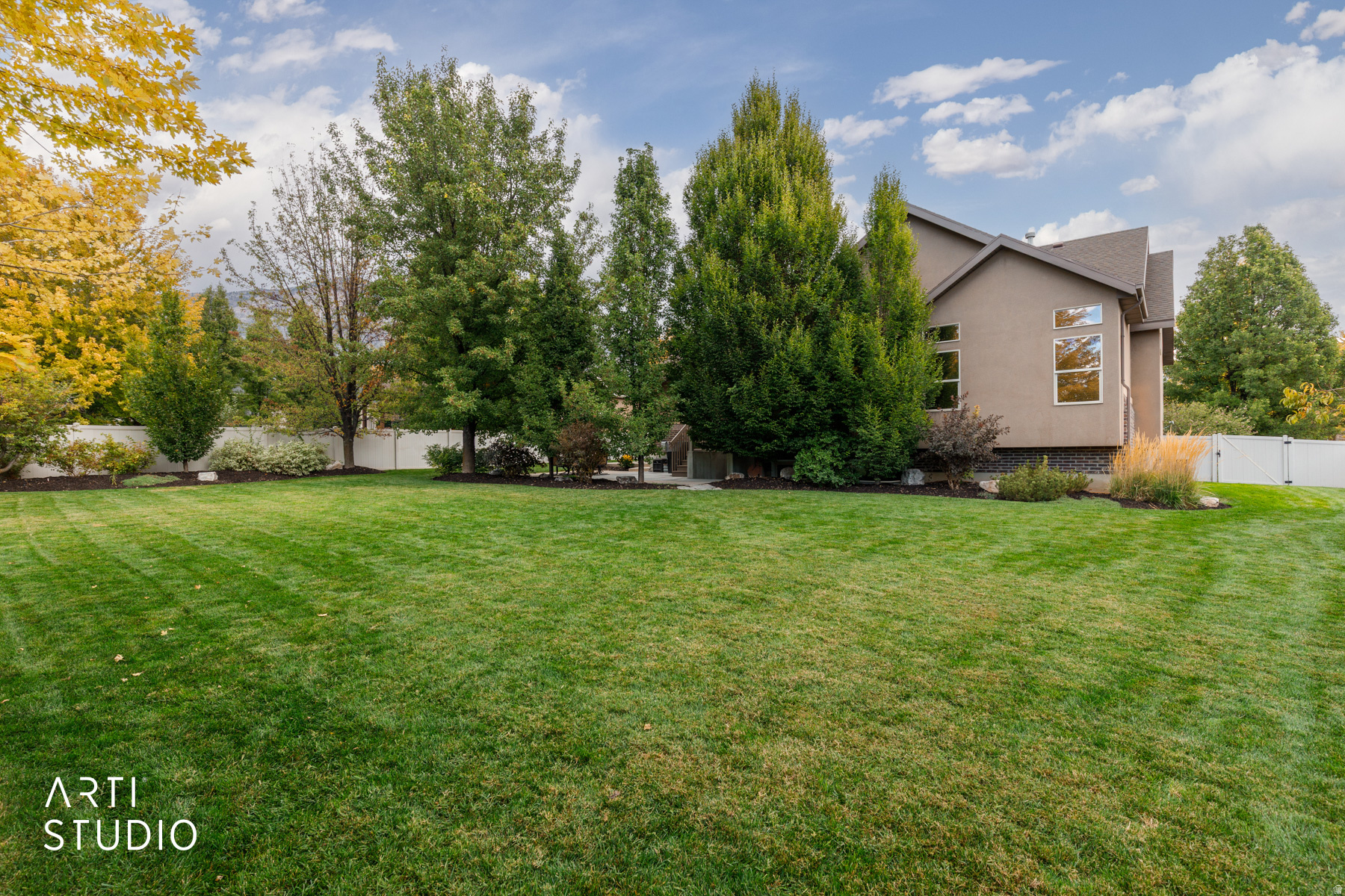 SHADY SPRINGS ESTATES - Residential